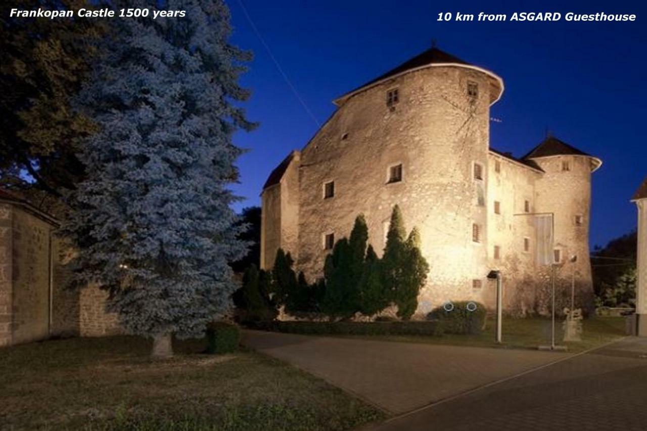 Asgard Guesthouse Josipdol Exterior photo